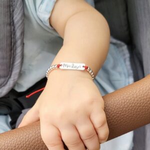 Pulsera con nombre.