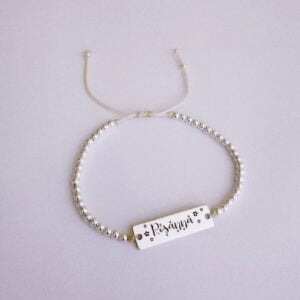Pulsera con placa personalizada