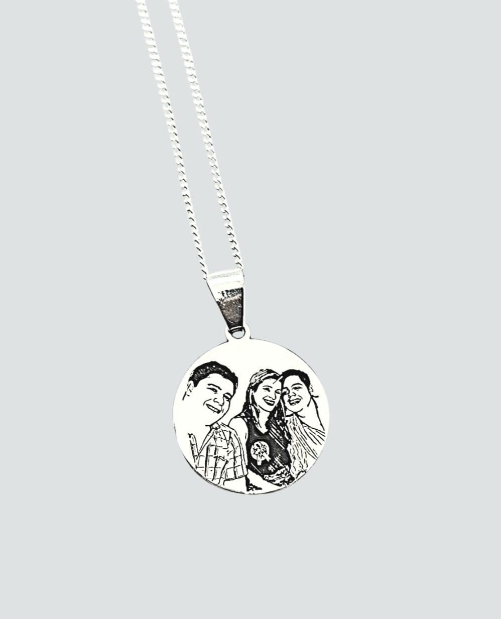 Collar con fotografía. - Imagen 3