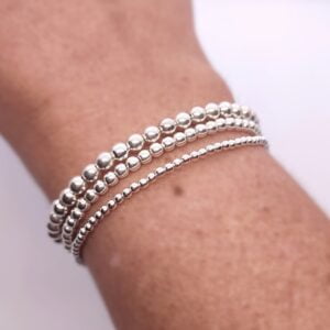 Pulseras básicas de cuentas
